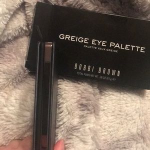 Makeup - Bobbi Brown Eye Palette Makeup - Bobbi Brown Eye Palette